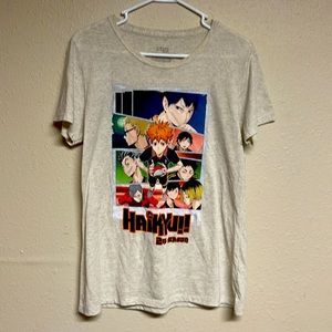 Haikyu 2nd Season t-shirt in perfect condition size Large